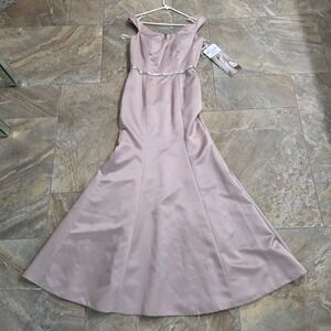 Belsoie NWT Grecian Ivory Womens Formal‎ Gown Size 12 Color Sandbar